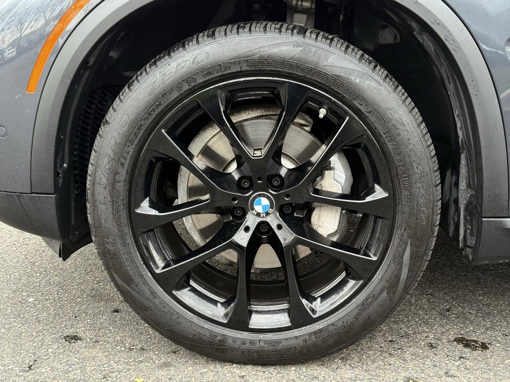 Used 2019 BMW X5 xDrive40i w/ Convenience Package image 16