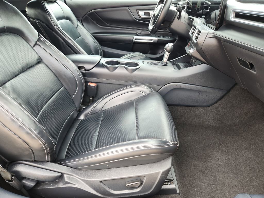 Used 2024 Ford Mustang Premium image 18