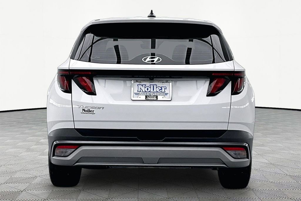 Used 2025 Hyundai Tucson SE image 4