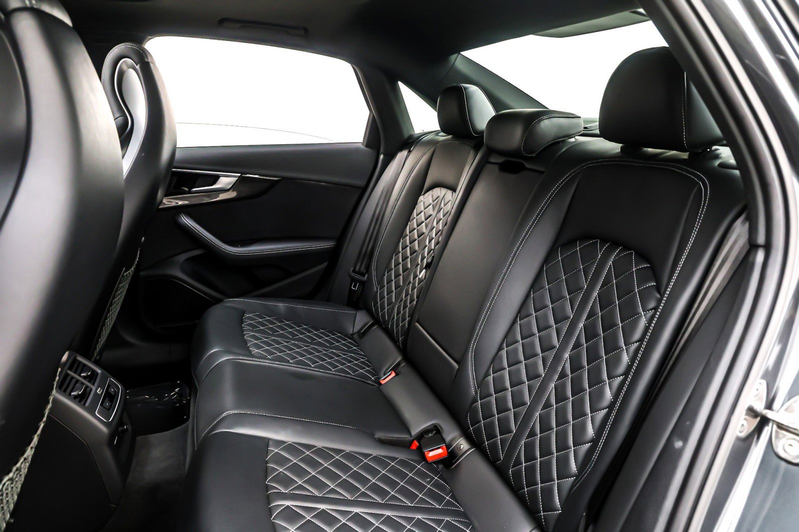 Used 2023 Audi S4 Premium Plus w/ Premium Plus Package image 9