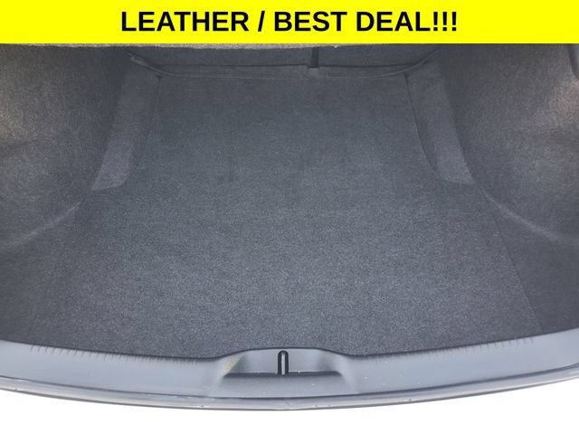 Used 2018 Chrysler 300 S RWD image 28