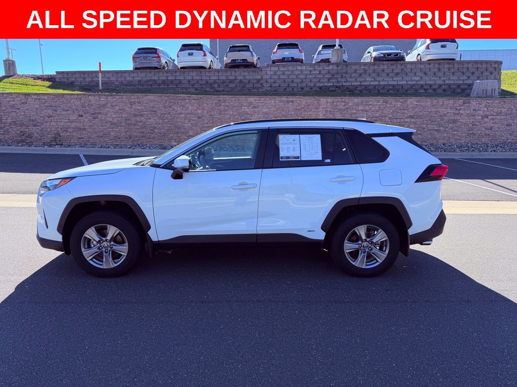 Used 2025 Toyota RAV4 XLE w/ Convenience Package AWD/4WD image 4