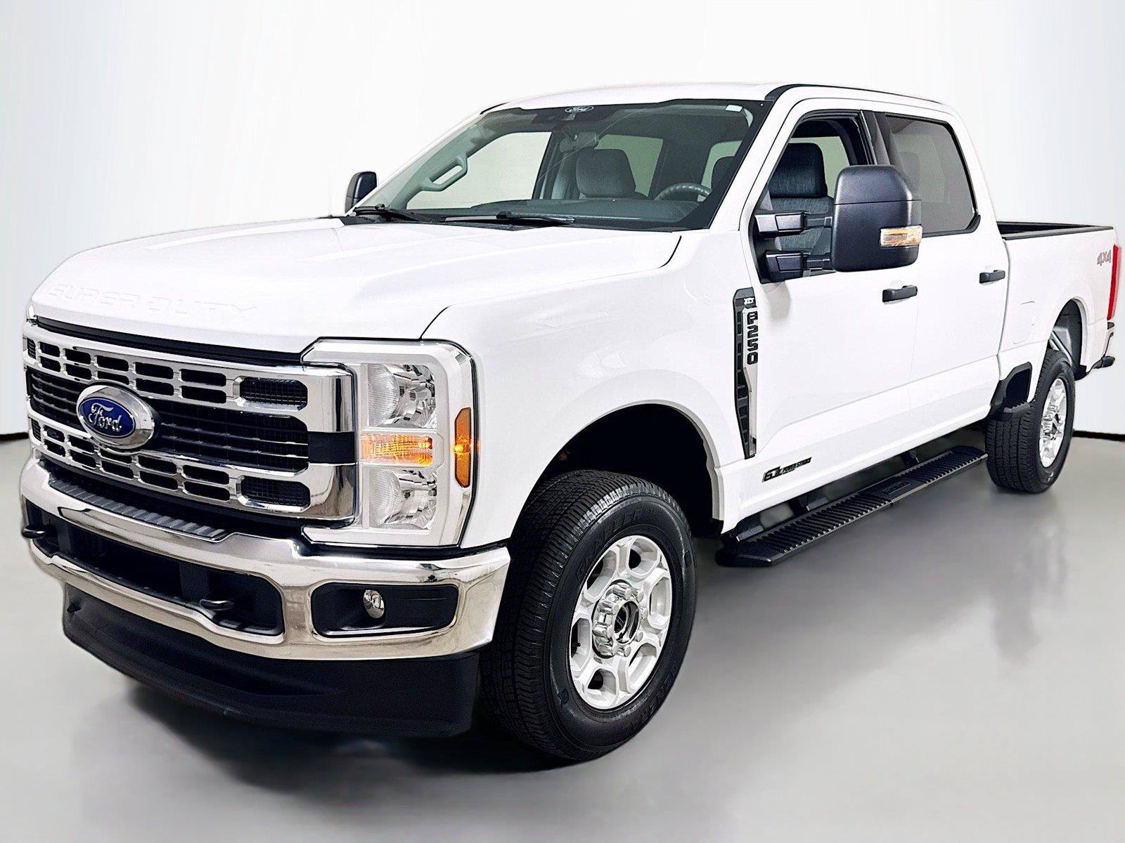 Used 2025 Ford F250 XLT AWD/4WD video 1