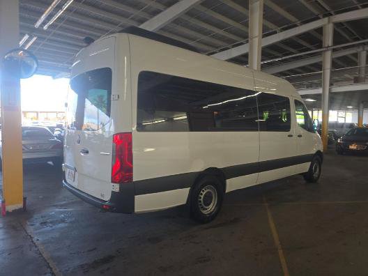 Used 2025 Mercedes-Benz Sprinter 2500 image 3