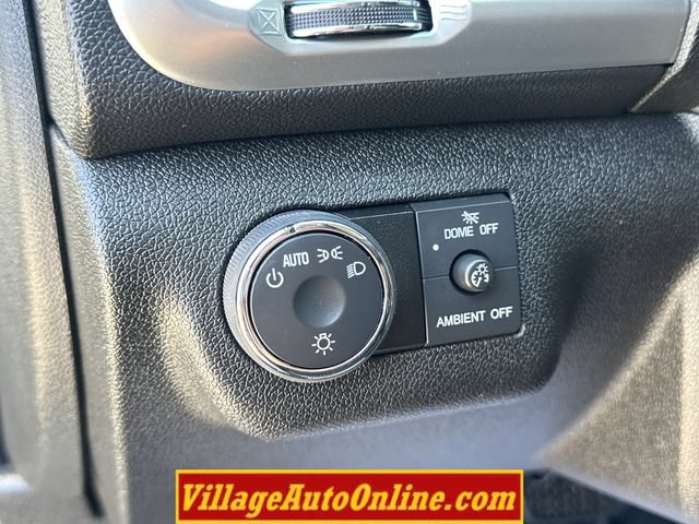 Used 2016 GMC Acadia SLE FWD image 13