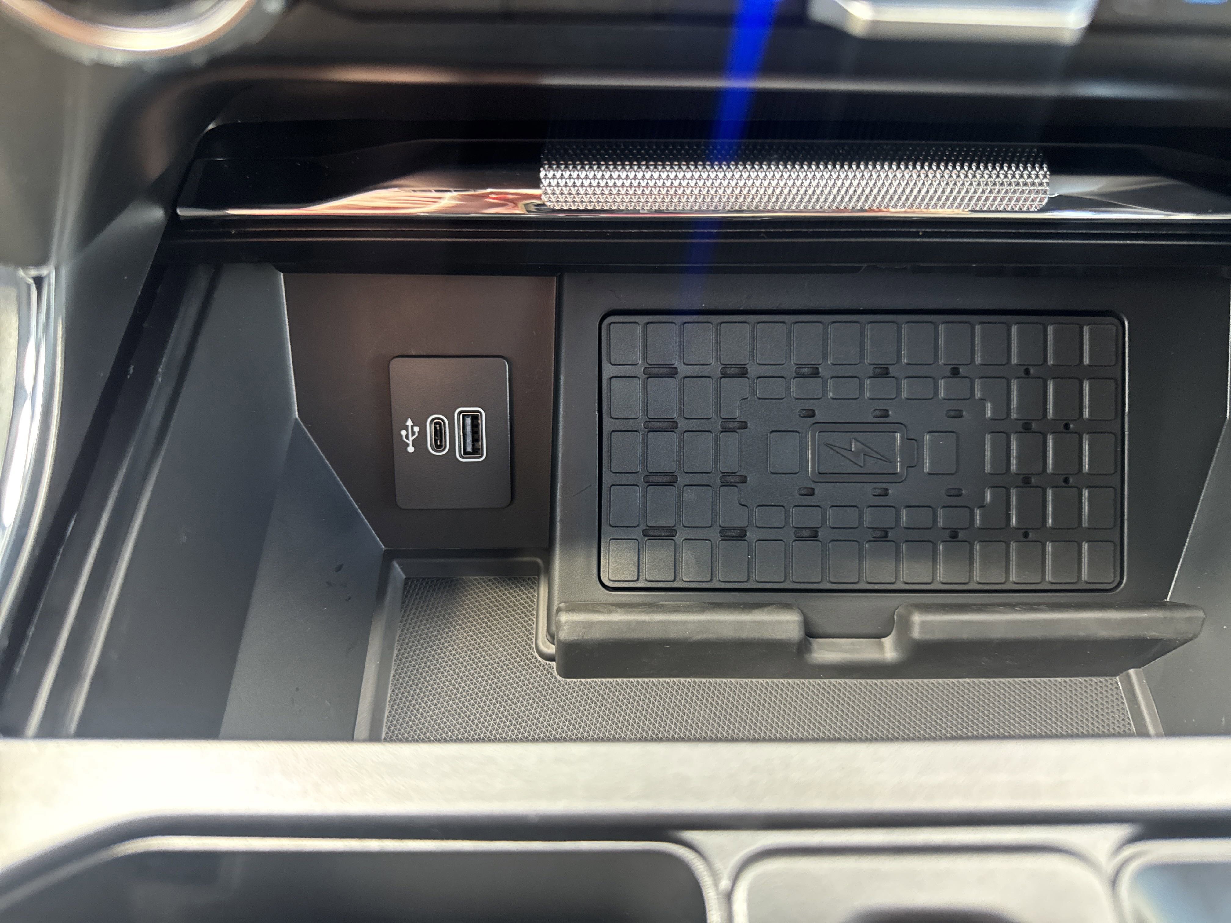 New 2025 Ford F150 Lariat w/ Equipment Group 502A High image 38