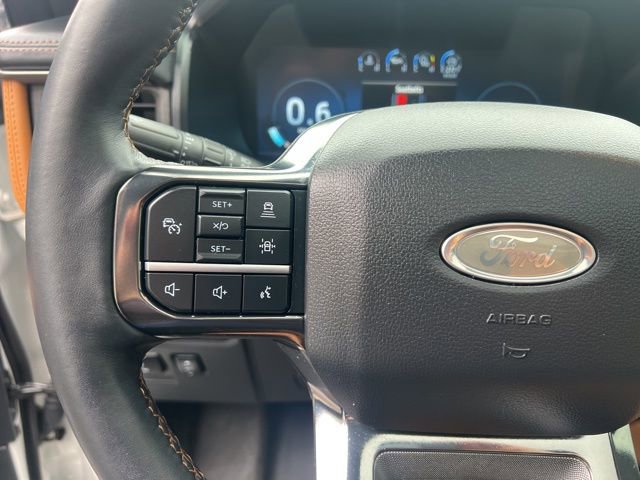 Used 2024 Ford Expedition Platinum image 30