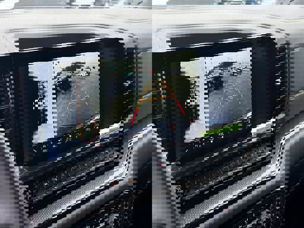 Used 2026 Chevrolet Silverado 1500 ZR2 image 26