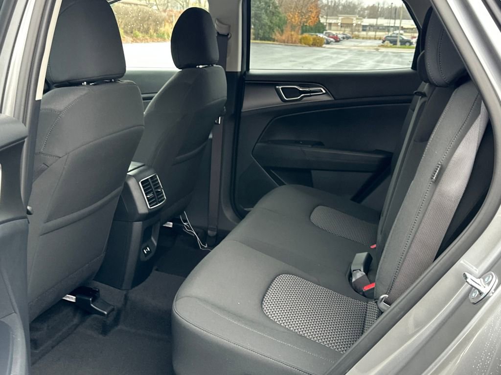 New 2026 Kia Sportage LX image 13