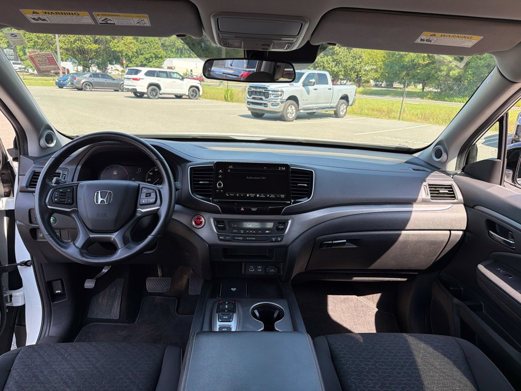 Certified 2024 Honda Ridgeline Sport image 8