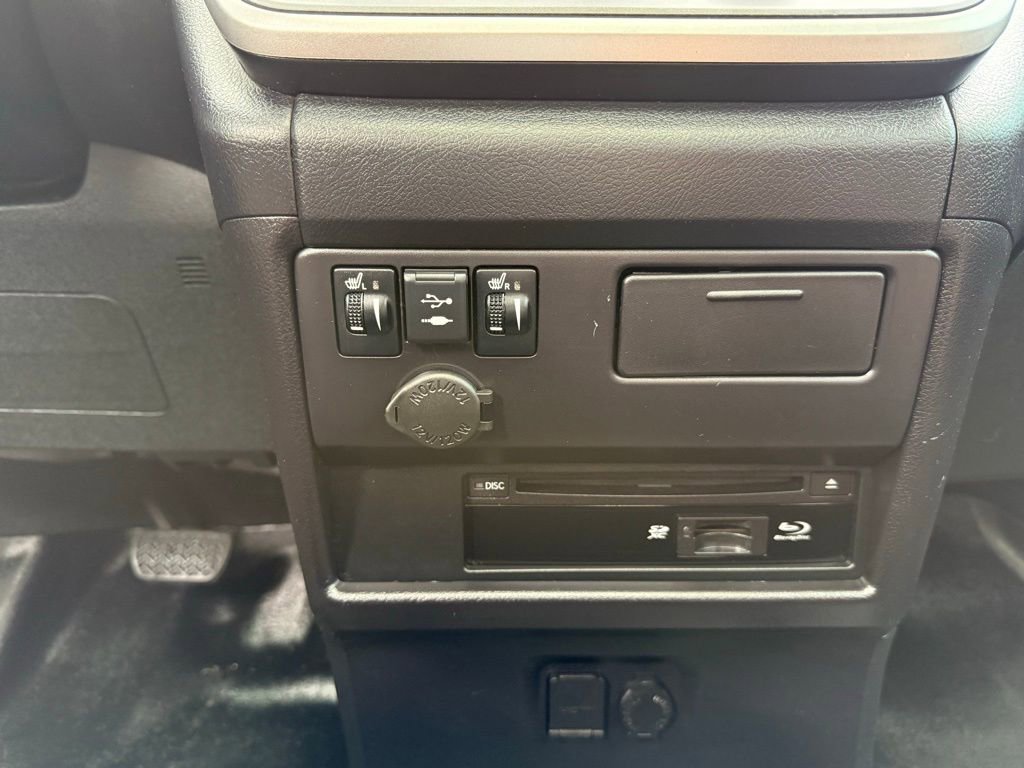 Used 2020 Toyota Sienna Limited Premium image 26