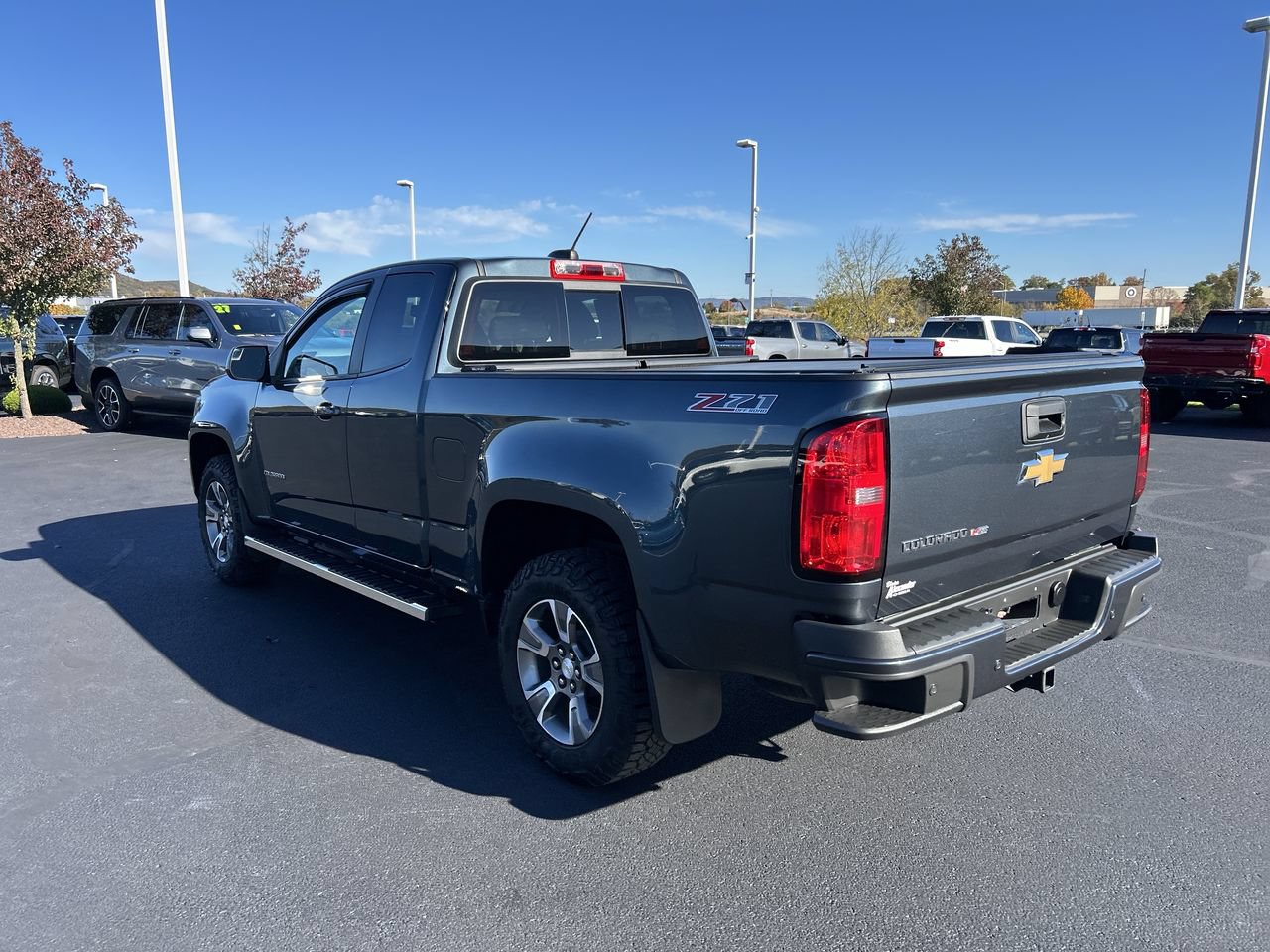 Used 2019 Chevrolet Colorado Z71 AWD/4WD image 5