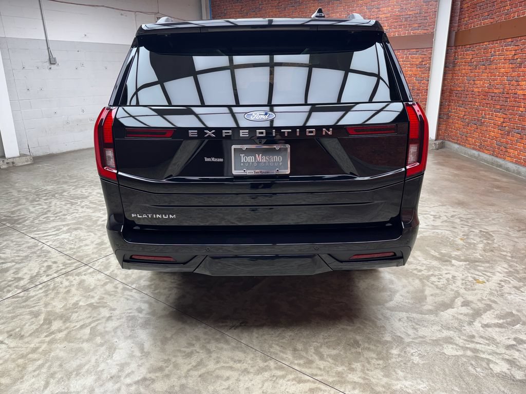 New 2027 Ford Expedition Platinum w/ Platinum Ultimate Package AWD/4WD image 6