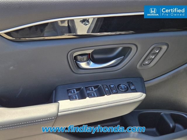 Certified 2025 Honda Pilot Touring image 24