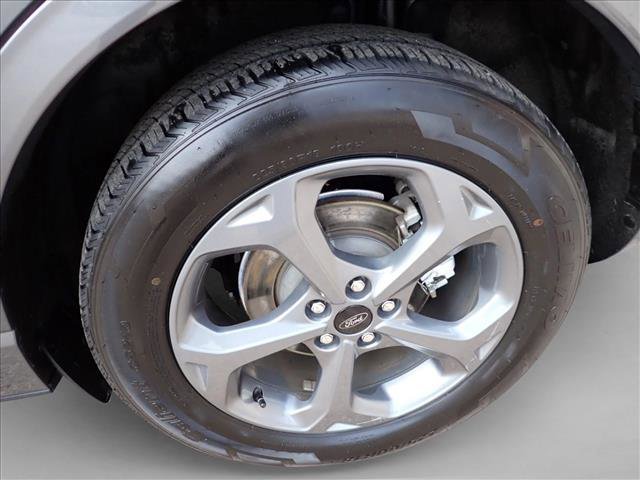 Certified 2024 Ford Escape ST-Line image 7