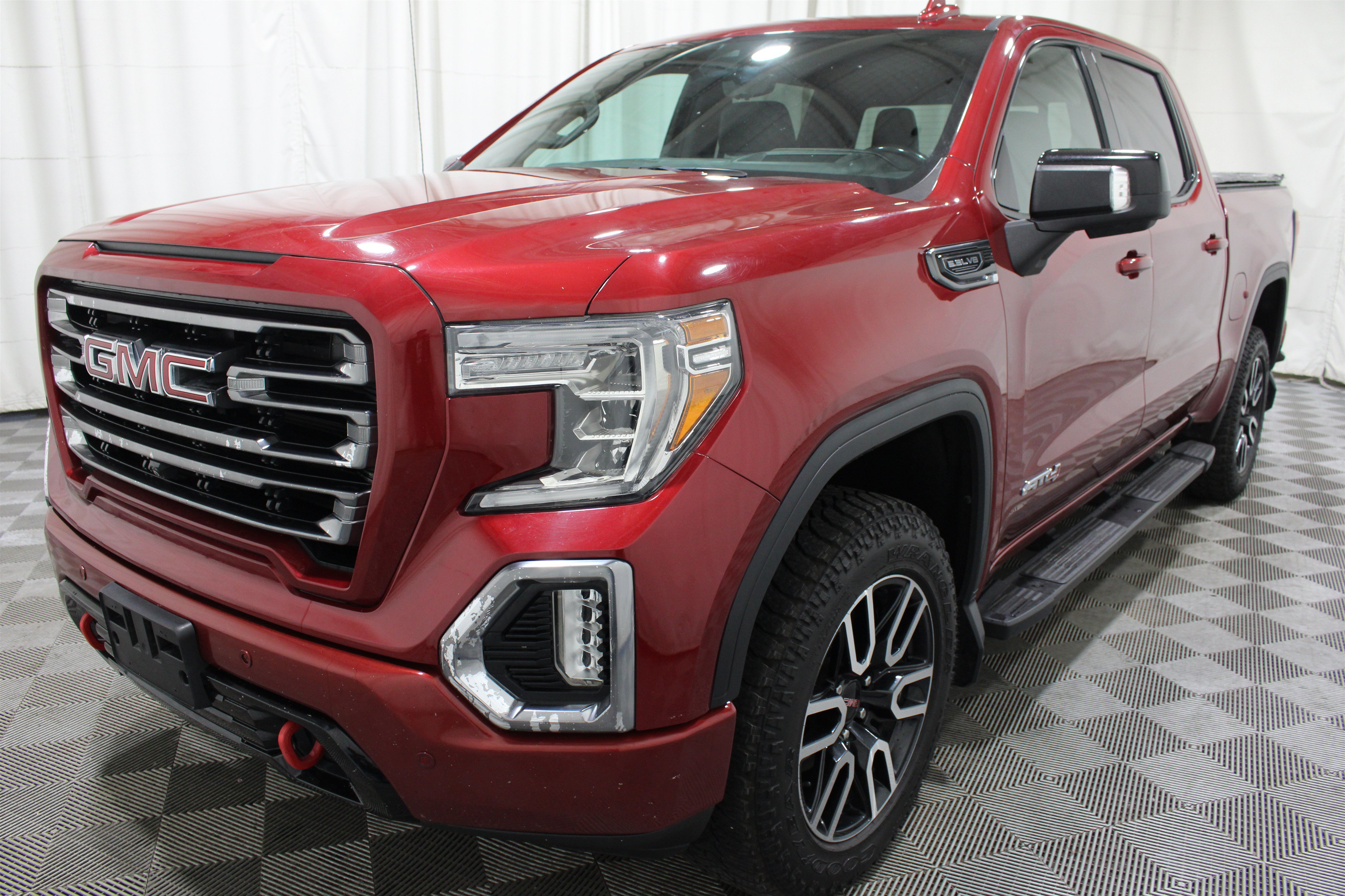 Used 2019 GMC Sierra 1500 AT4 w/ AT4 Premium Package AWD/4WD image 32