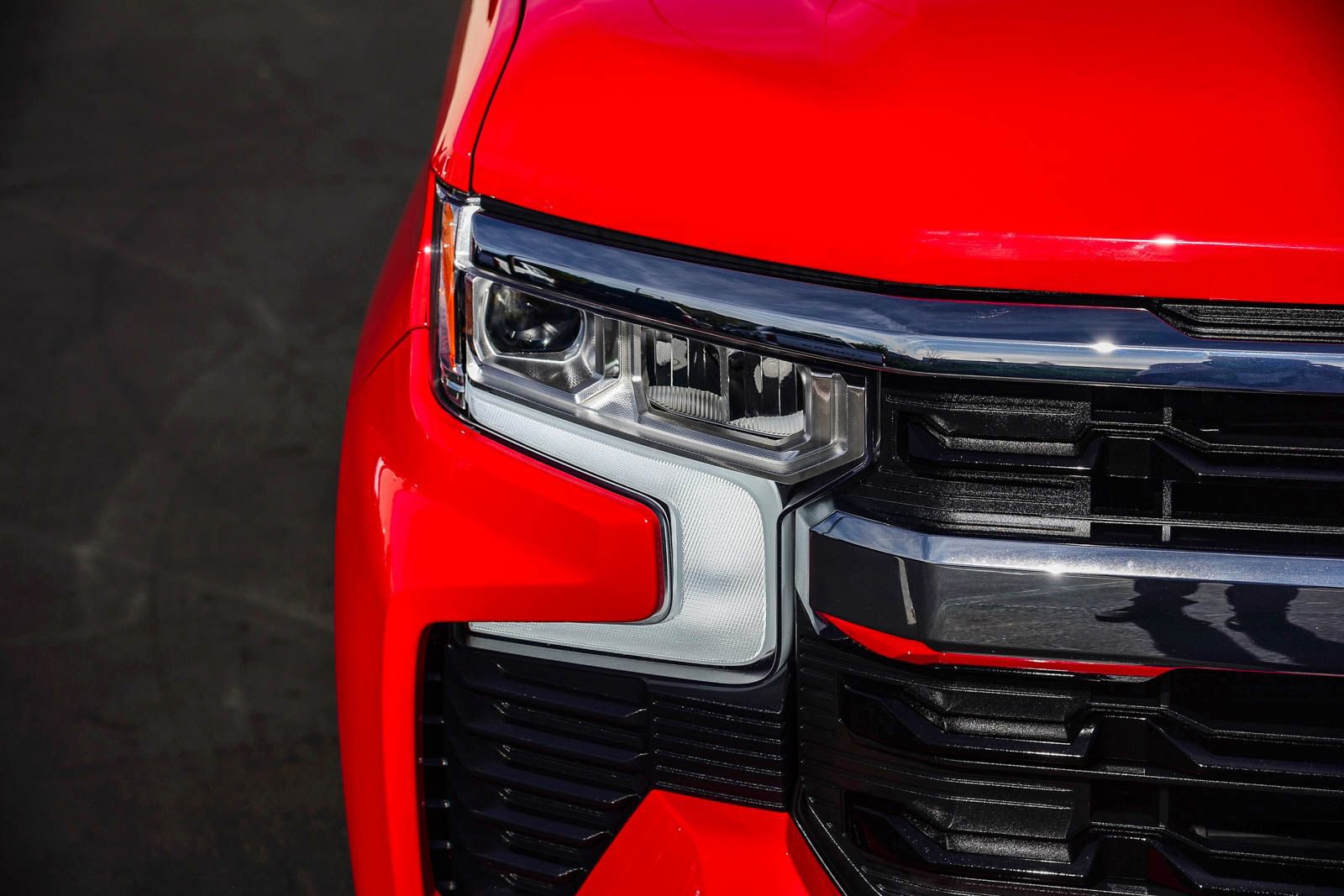 Used 2025 Chevrolet Silverado 1500 LT w/ Safety Package image 12