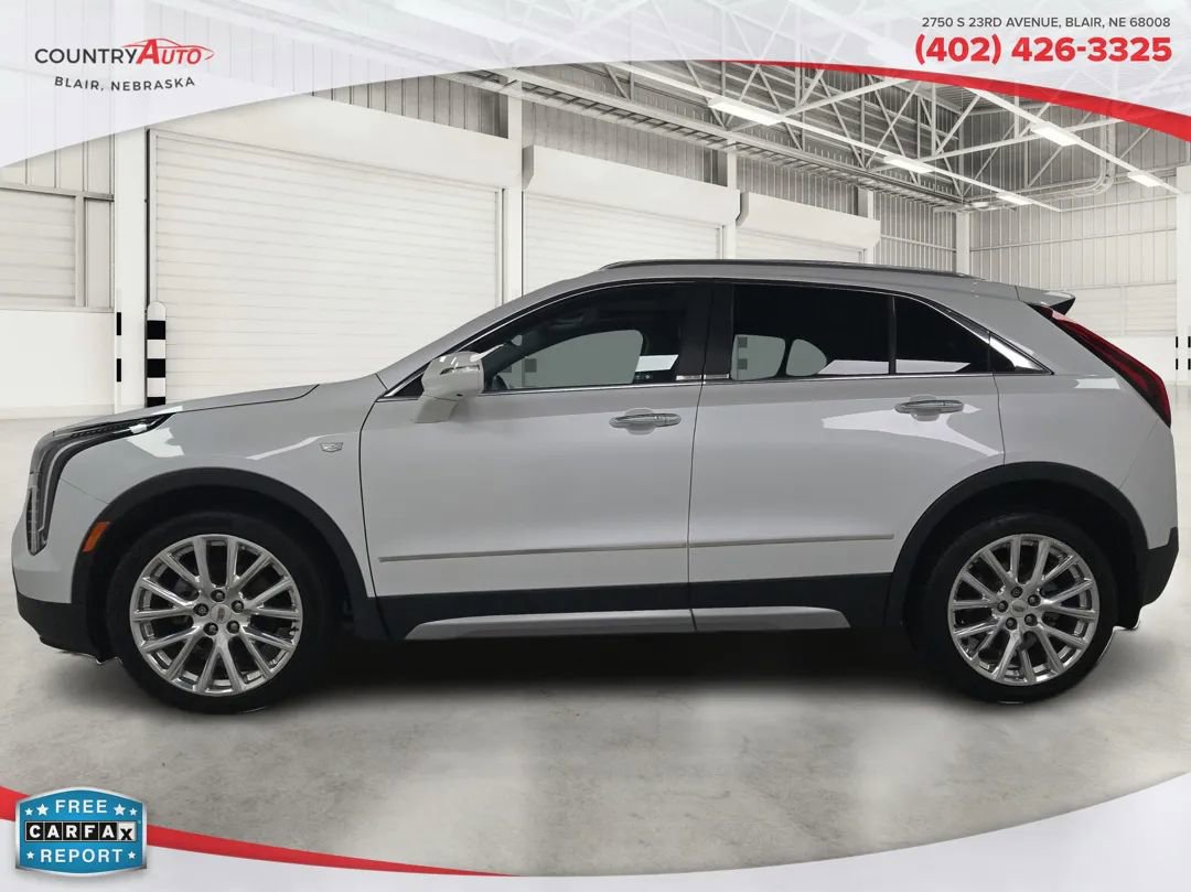 Used 2019 Cadillac XT4 Premium Luxury image 2