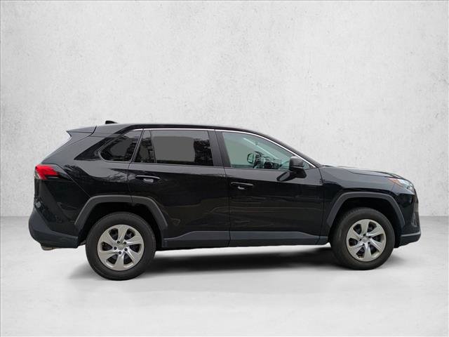 Used 2023 Toyota RAV4 LE image 4