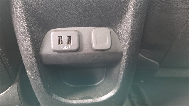 Used 2019 GMC Canyon SLE image 25