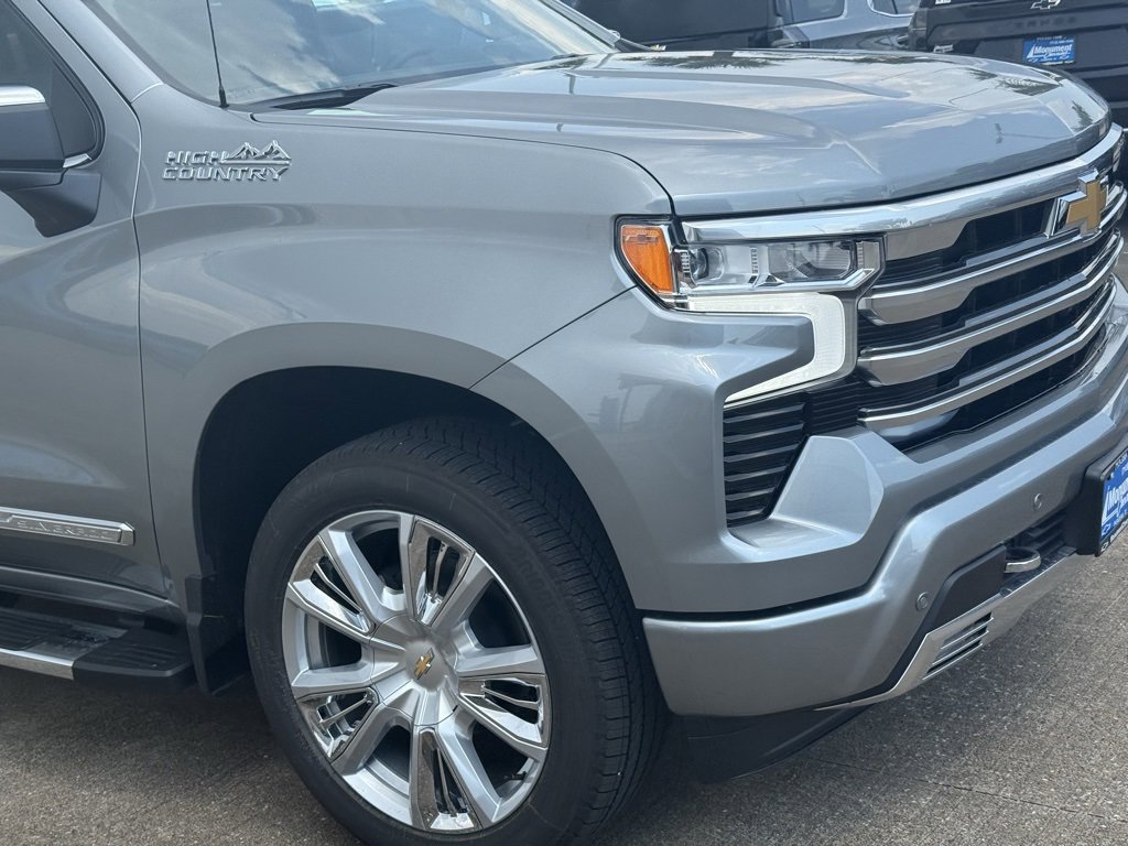 New 2026 Chevrolet Silverado 1500 High Country w/ High Country Premium Package image 6