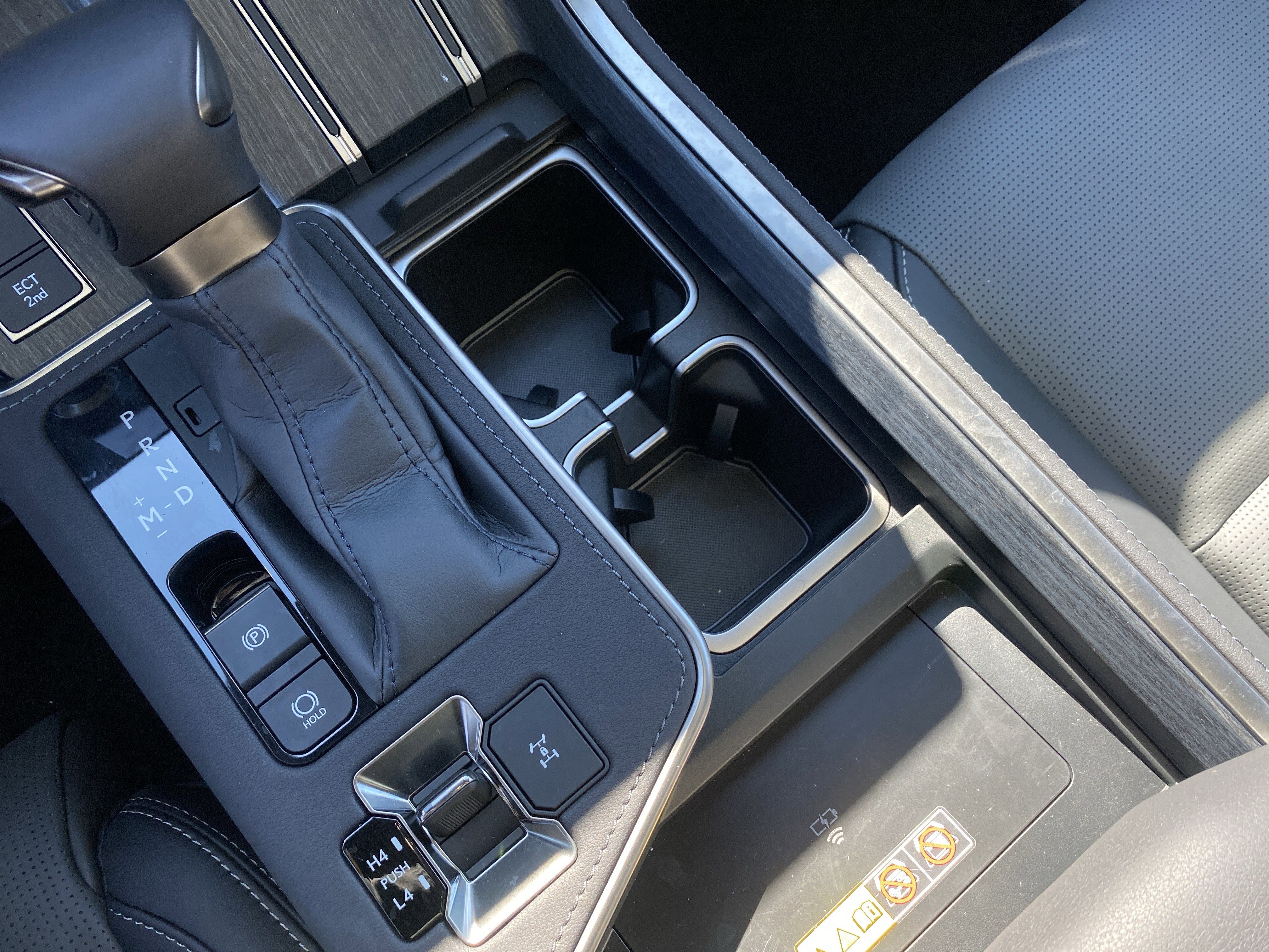 Used 2025 Lexus GX 550 w/ Accessory Package (2T) AWD/4WD image 42