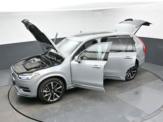 Used 2024 Volvo XC90 B5 Plus w/ Protection Package Premier image 44