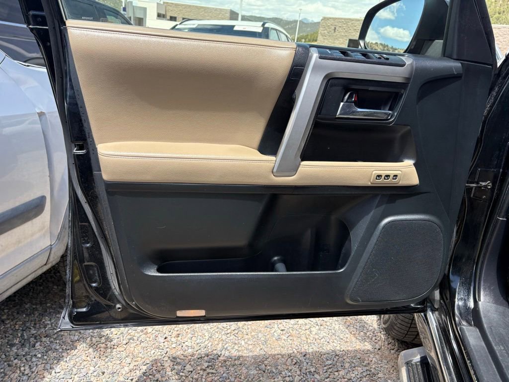 Used 2016 Toyota 4Runner Limited AWD/4WD image 15