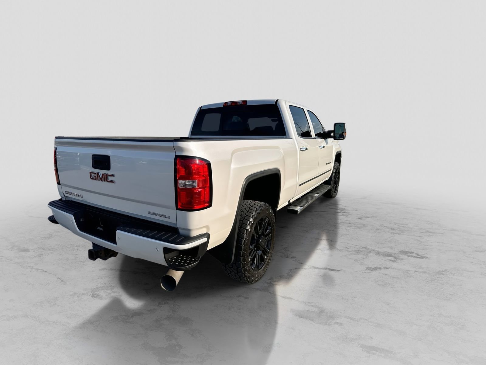 Used 2019 GMC Sierra 2500 Denali AWD/4WD image 8