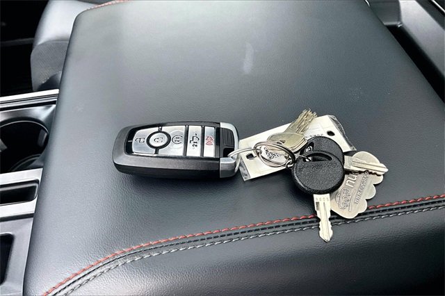 Used 2024 Ford F150 Raptor image 11