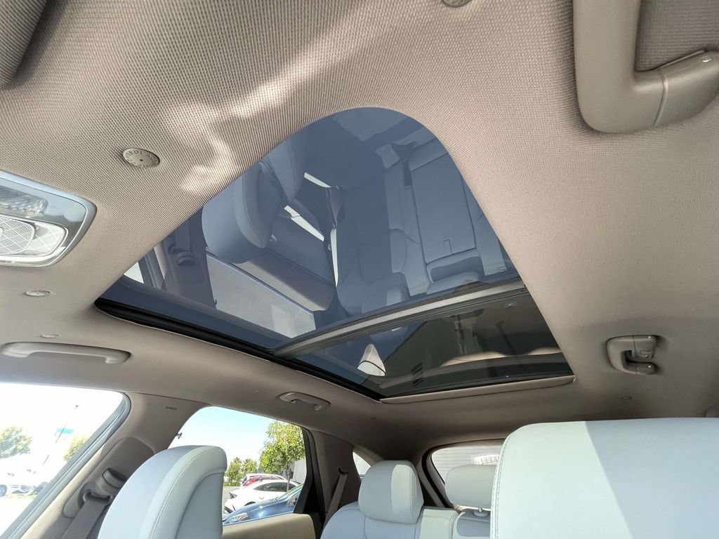 New 2026 Genesis GV70 2.5T Advanced AWD/4WD image 13