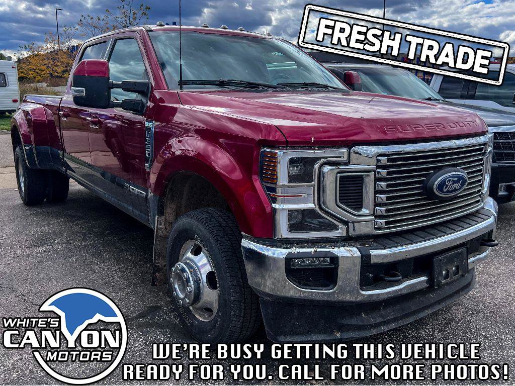 Used 2022 Ford F350 Lariat w/ Lariat Ultimate Package image 3
