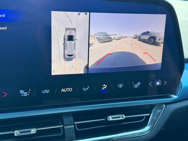 Certified 2025 Chevrolet Equinox EV LT w/ Convenience Package image 19