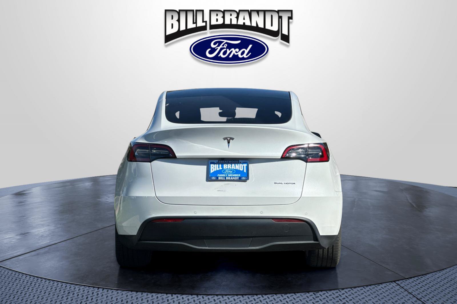 Used 2022 Tesla Model Y Long Range AWD/4WD image 4