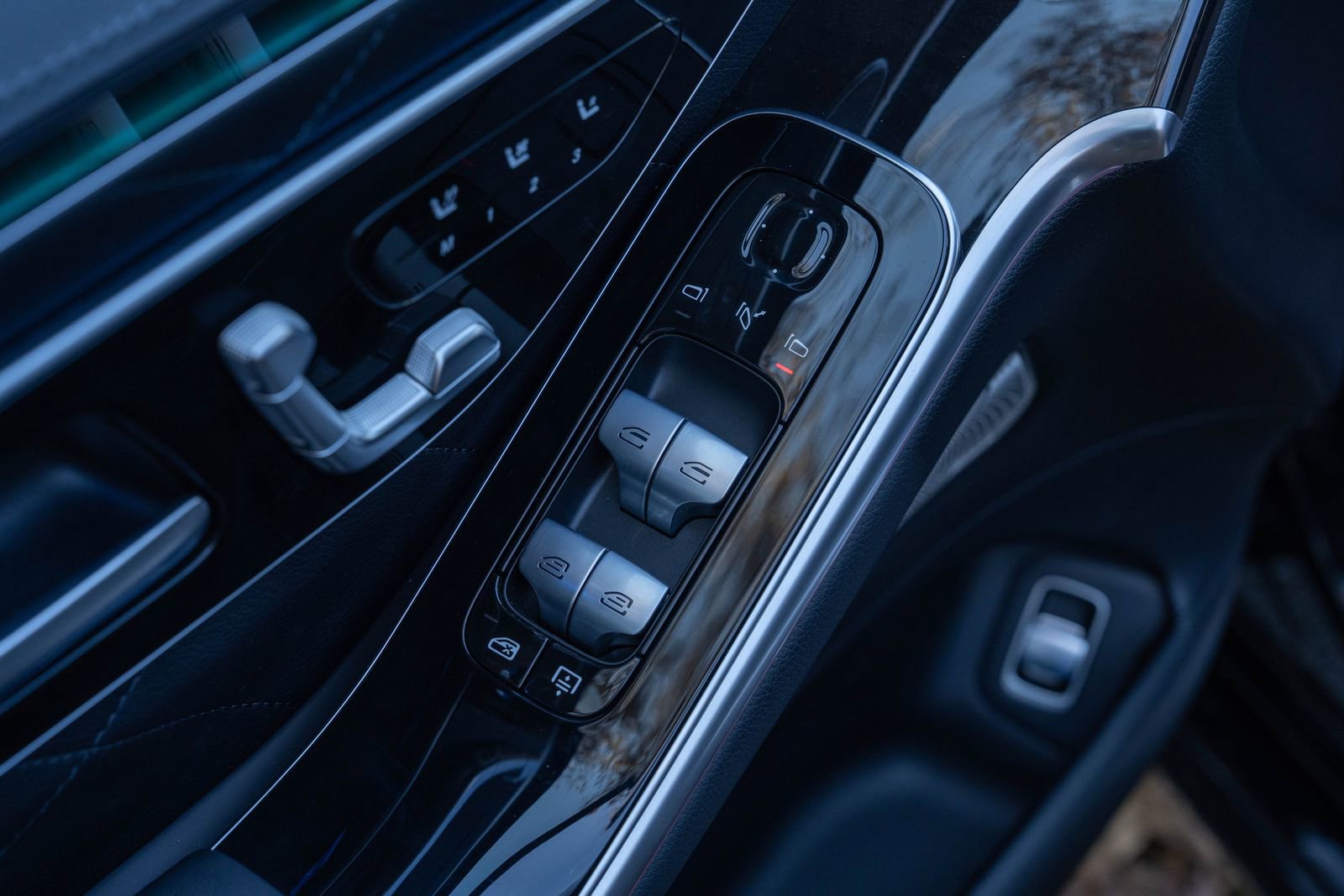 Used 2023 Mercedes-Benz S 580 4MATIC Sedan image 18