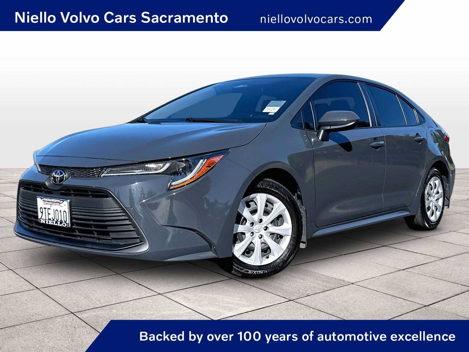 Used 2025 Toyota Corolla LE FWD video 1