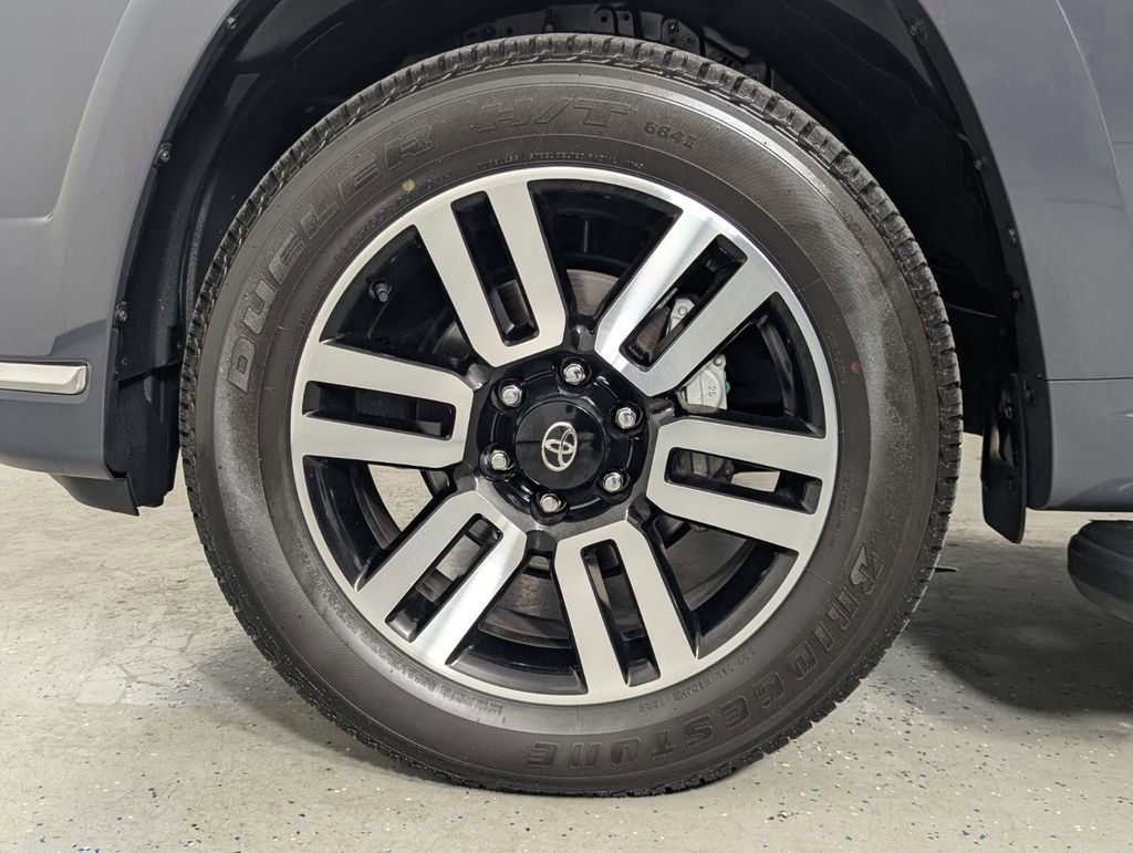 Used 2024 Toyota 4Runner Limited RWD image 11