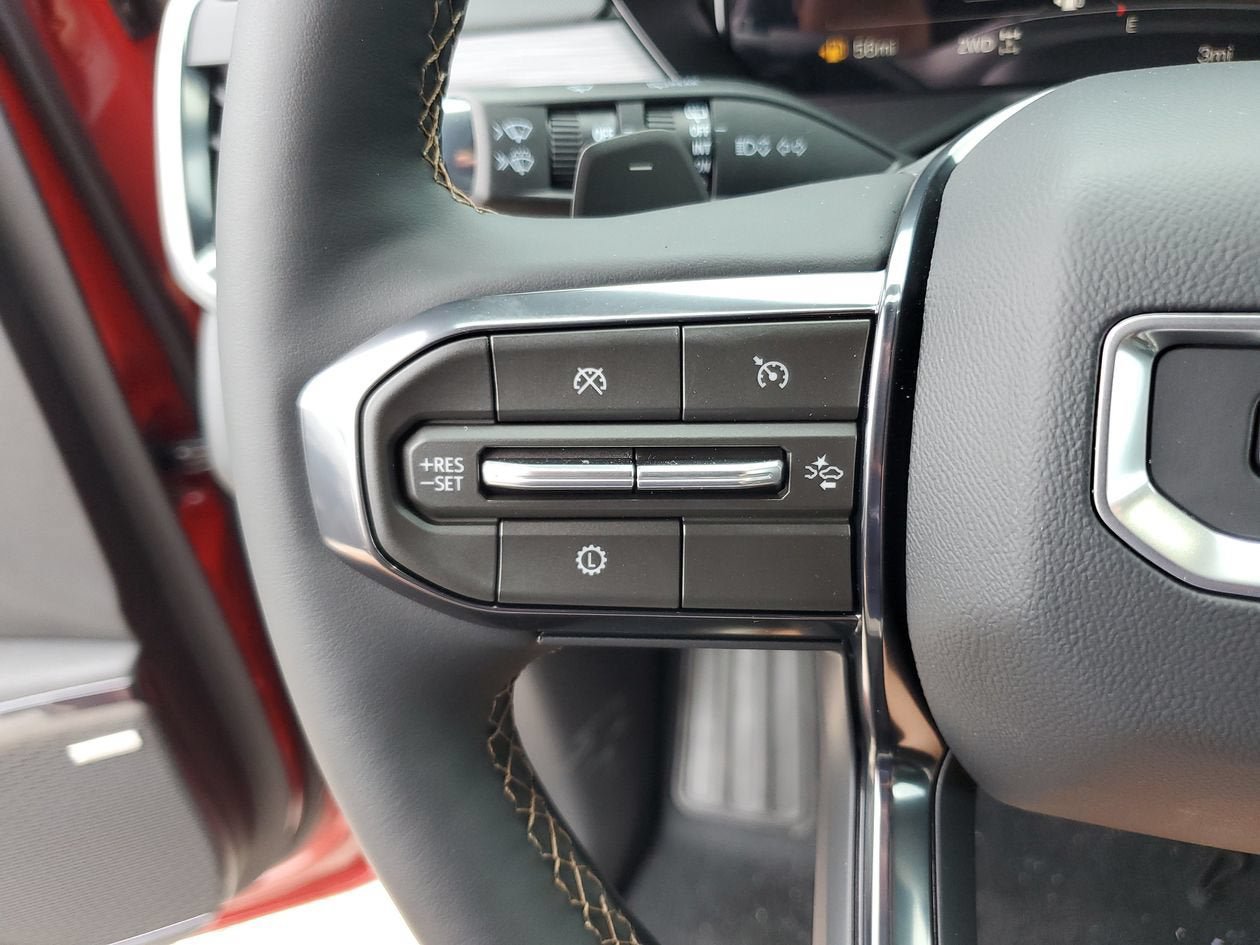New 2026 GMC Acadia AT4 w/ Luxury Package AWD/4WD image 28