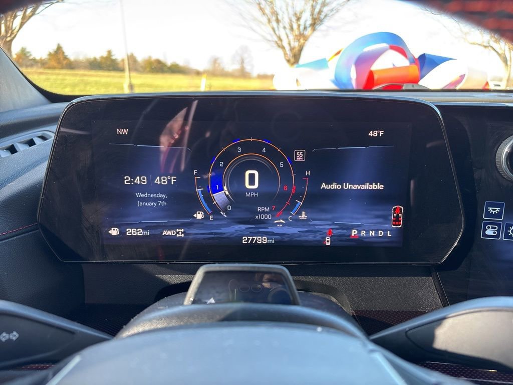 Used 2024 Chevrolet Traverse RS image 29