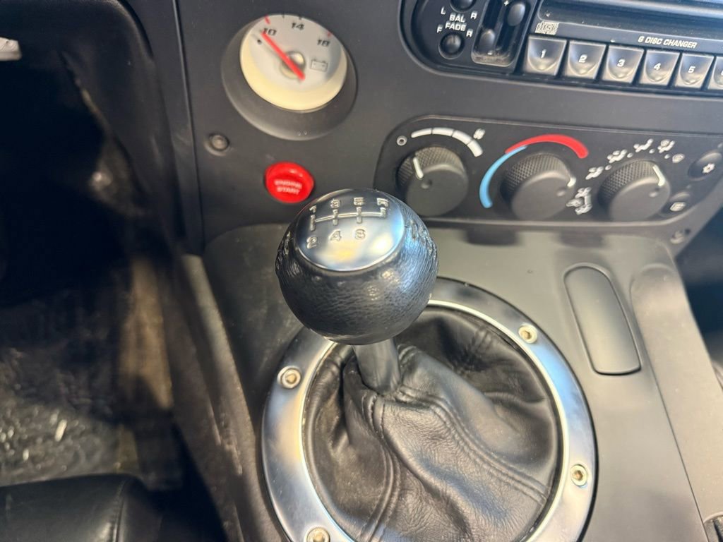 Used 2004 Dodge Viper SRT-10 image 37