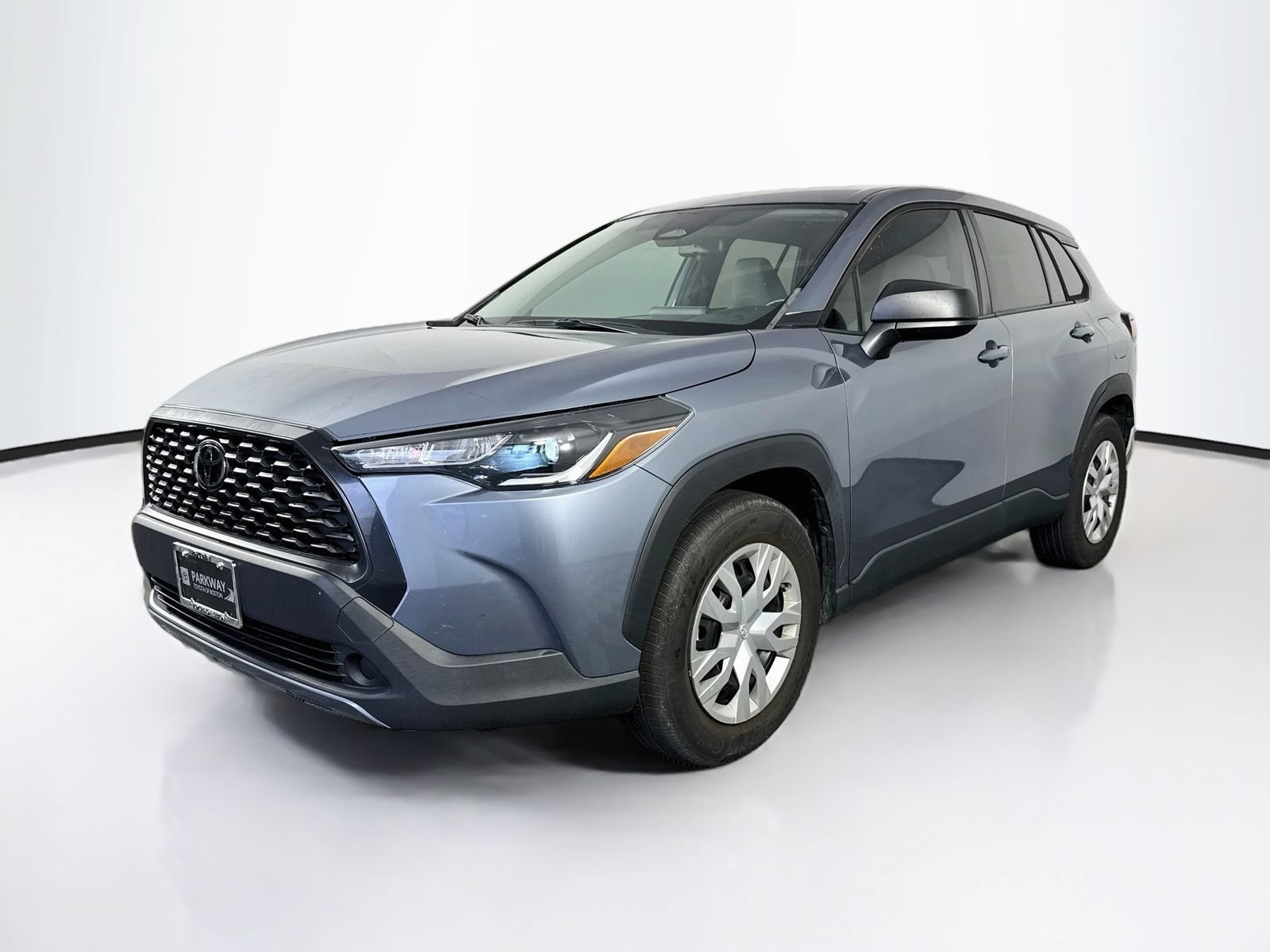 Certified 2023 Toyota Corolla Cross L FWD image 3