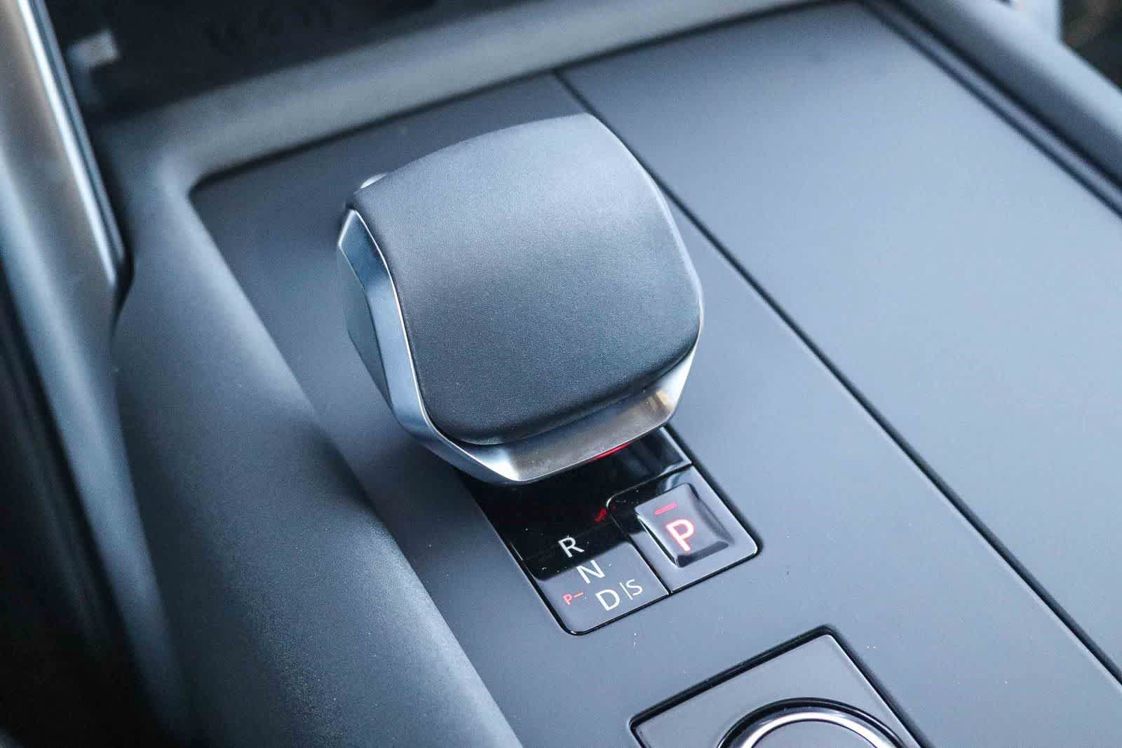 New 2026 Land Rover Discovery Dynamic SE AWD/4WD image 24