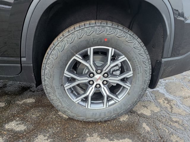 New 2026 GMC Acadia AT4 w/ Luxury Package image 23