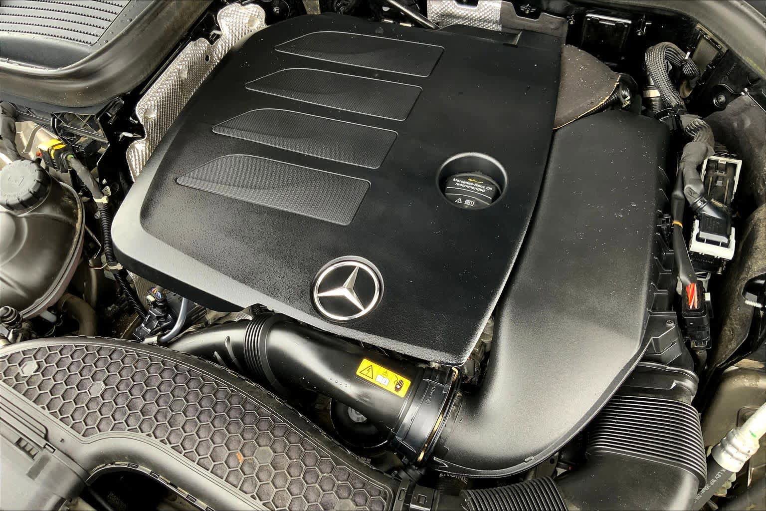 Certified 2020 Mercedes-Benz GLC 300 4MATIC image 33