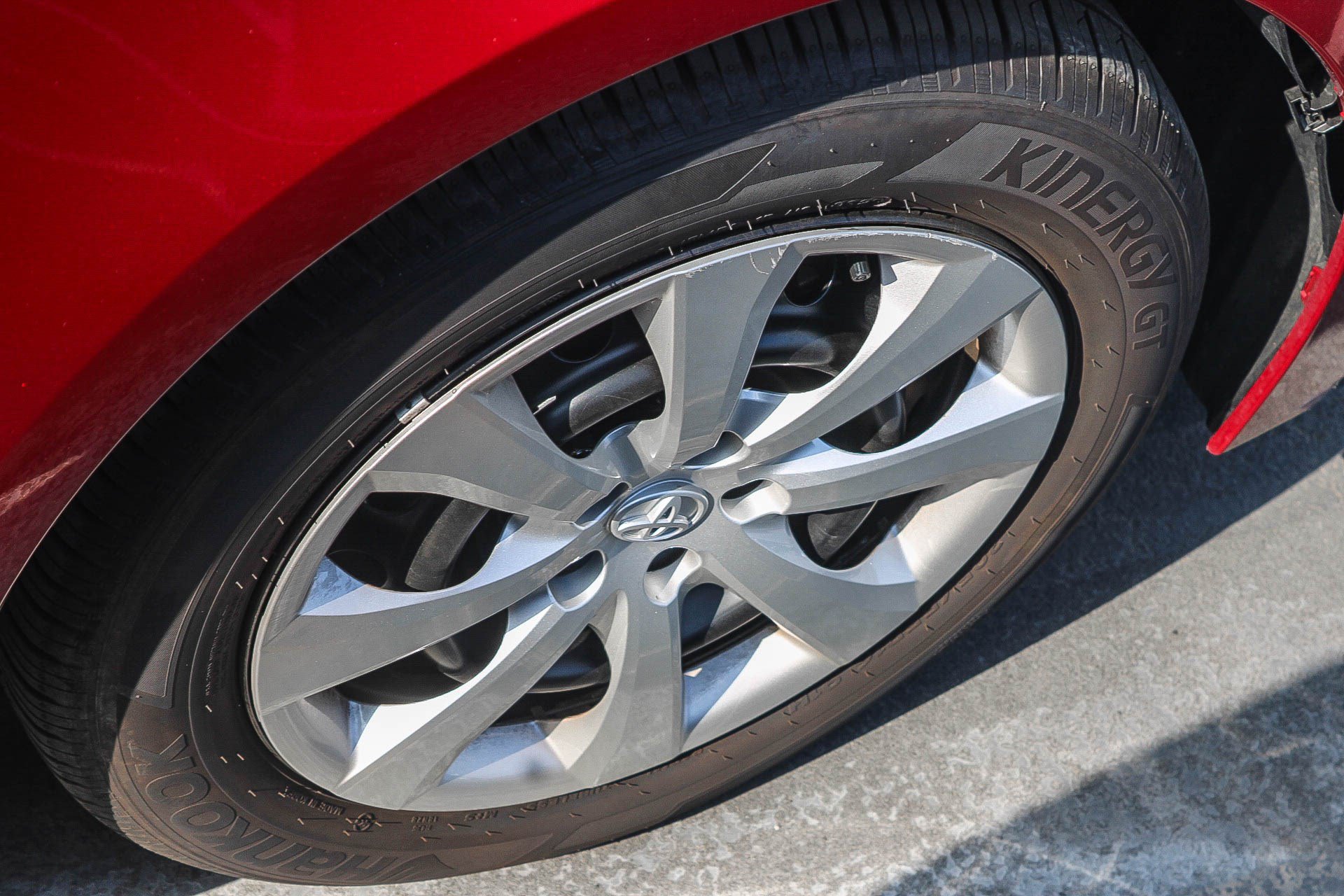 Used 2025 Toyota Corolla LE FWD image 17