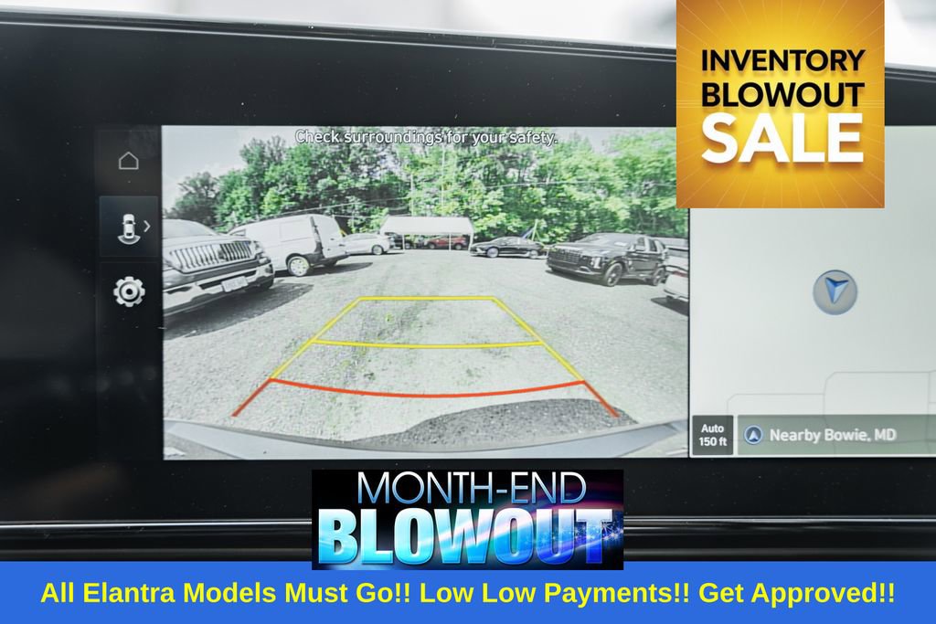 New 2025 Hyundai Elantra SEL image 32