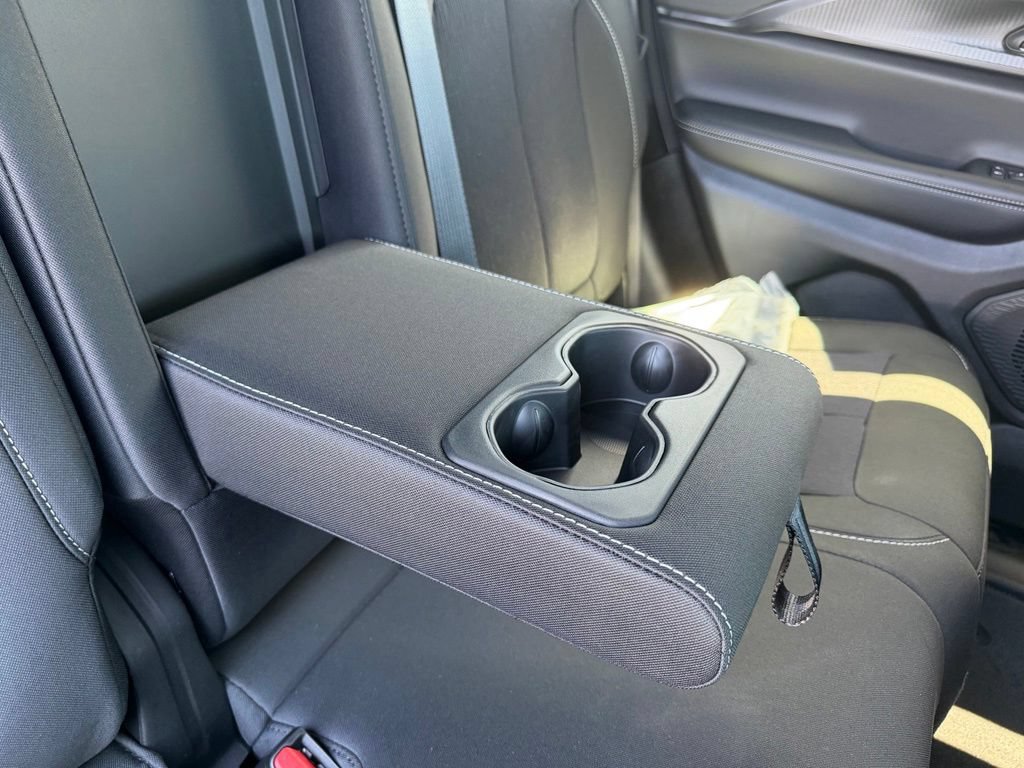 New 2026 Jeep Grand Cherokee Laredo RWD image 37