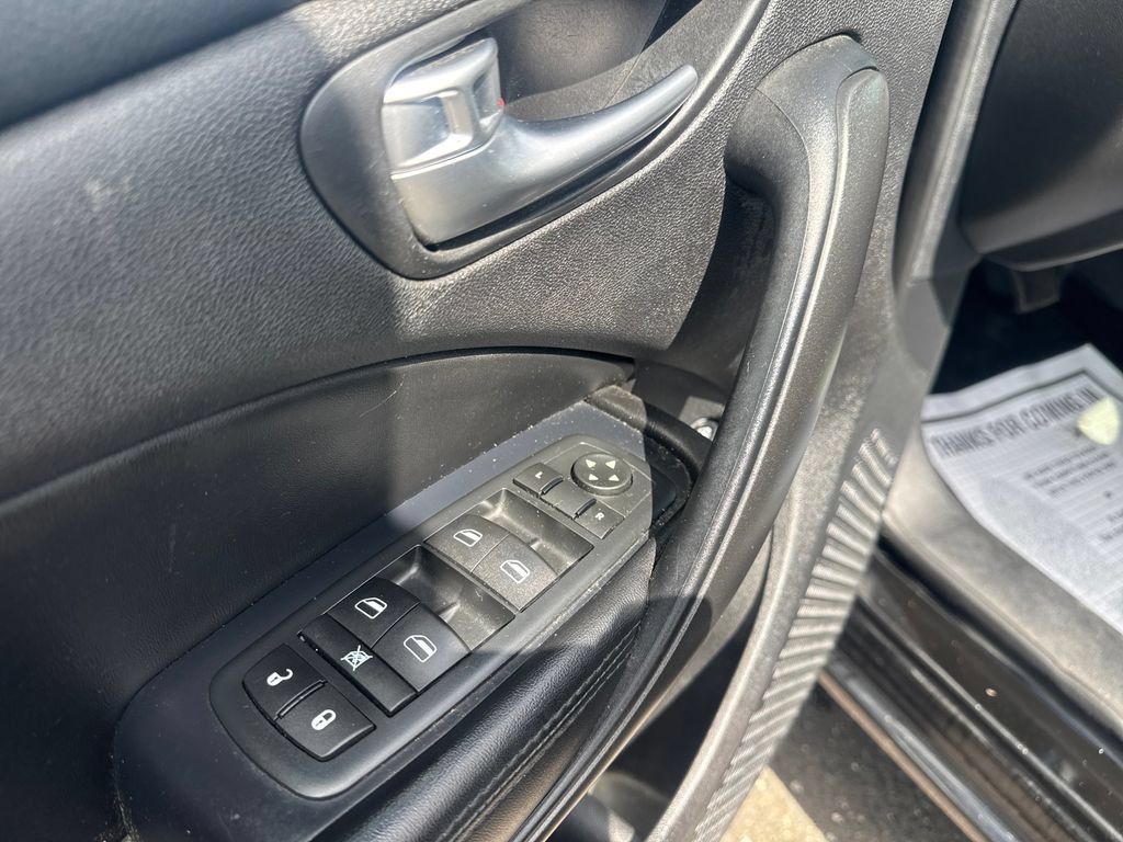 Used 2013 Dodge Dart Limited w/ Limited Special Edition Group FWD image 11