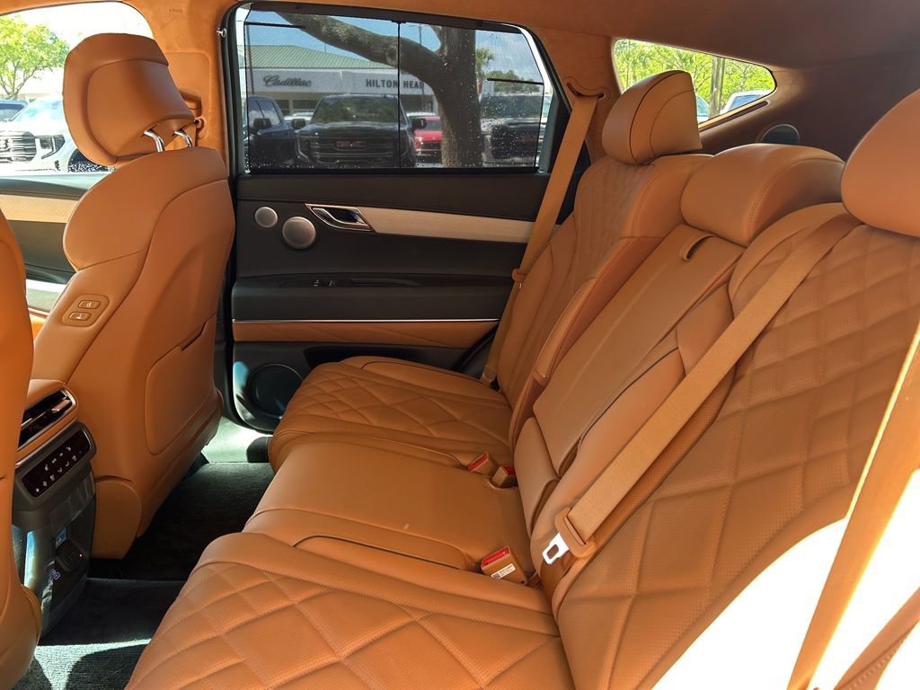 Used 2025 Genesis GV80 3.5T Prestige image 10