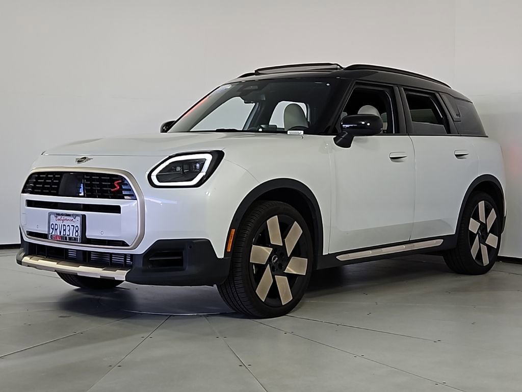 Certified 2025 MINI Cooper Countryman S image 2